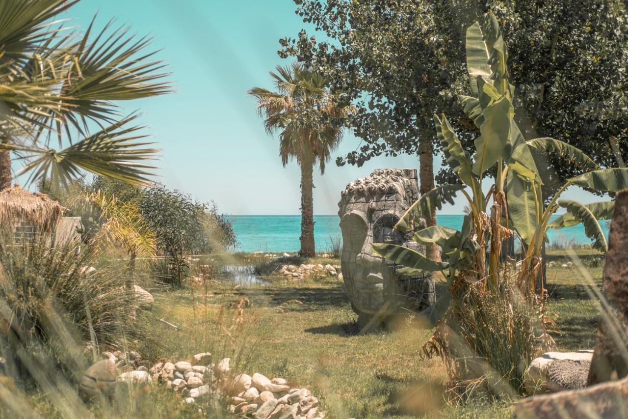 Riva Del Sol Beach Resort Санта-Катерина-делло-Ионио Экстерьер фото